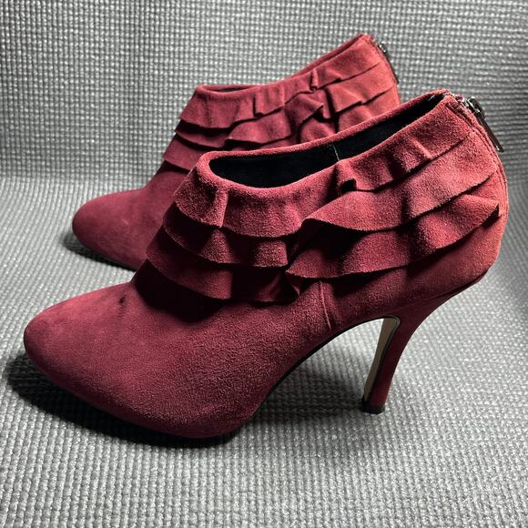 Kelsi Dagger Dorothy Booties Womens Size 8.5 Pink‎ Suede Leather Ruffle Stiletto - Picture 1 of 9